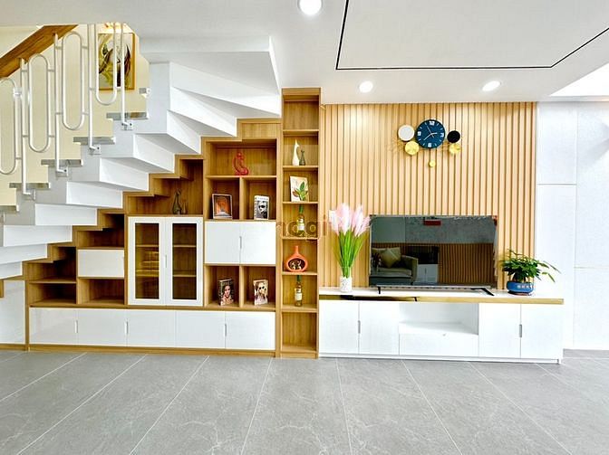 Hình ảnh Siêu phẩm thang máy view bờ kênh - 6 tầng chỉ hơn 7T