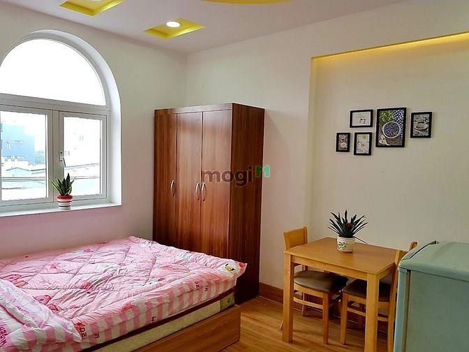 Hình ảnh Studio full nội thất, cửa sổ trời, thang máy, gần CV Phú Lâm, BXMT