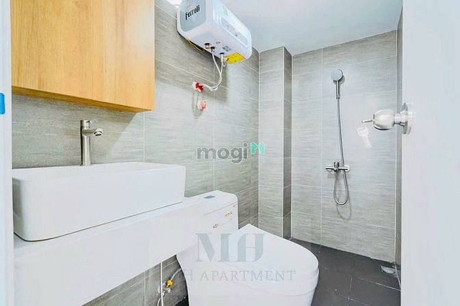 Hình ảnh Phòng Duplex Ban Công VIEW THÀNH PHỐ gần trường RMIT,TDTU,UFM,Q8,Q4