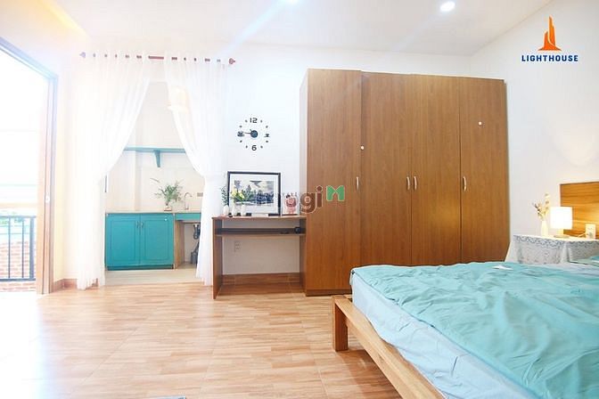 Hình ảnh Cho Thuê Studio Cao Cấp Full Nội Thất Có Ban Công 35m2 Gần Sân Bay