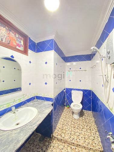 Hình ảnh Cho Thuê Căn Hộ Cao Cấp Full Nội Thất Có Máy Giặt Riêng Gần Sân Bay