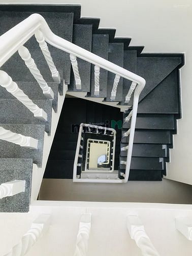 Hình ảnh Cho thuê 95/1A Nguyễn Văn Trỗi Phú Nhuận