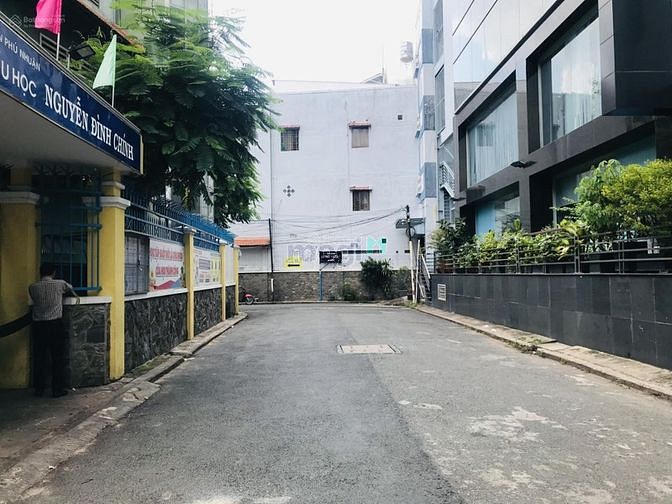 Hình ảnh Cho thuê 95/1A Nguyễn Văn Trỗi Phú Nhuận