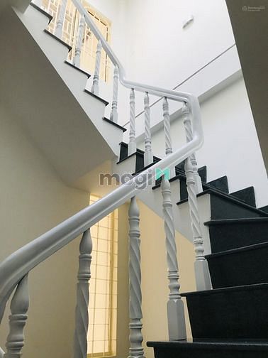 Hình ảnh Cho thuê 95/1A Nguyễn Văn Trỗi Phú Nhuận