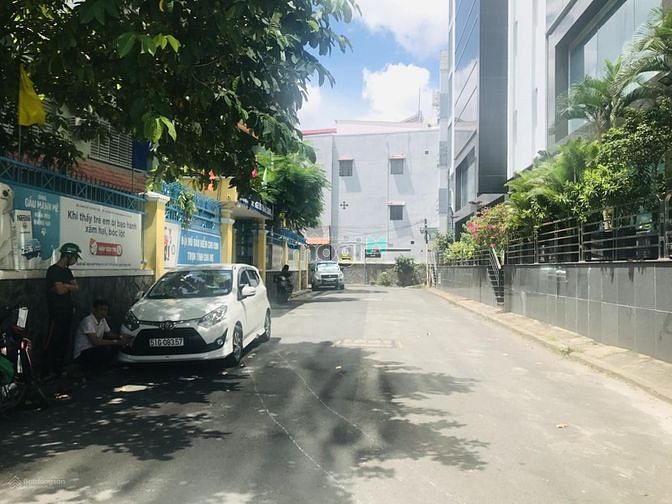 Hình ảnh Cho thuê 95/1A Nguyễn Văn Trỗi Phú Nhuận