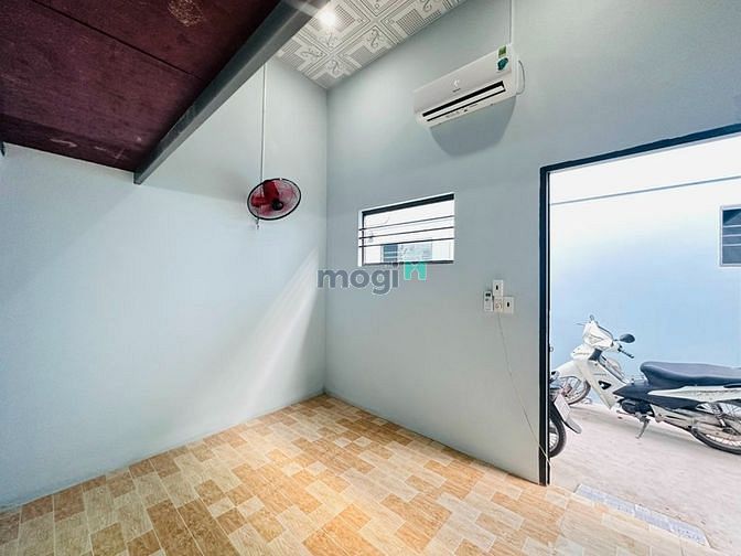 Hình ảnh Phòng giá rẻ, máy lạnh, dưới trệt, khu Tên Lửa, gần Aeon Bình Tân