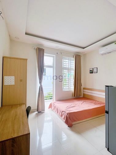 Hình ảnh Căn Hộ Cao Cấp Full Nội Thất Có Ban Công Gần Sân Bay Tân Sơn Nhất