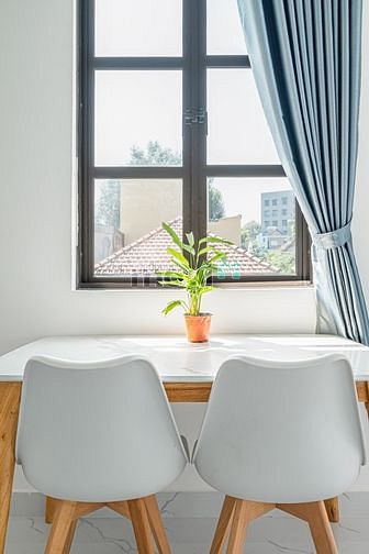Hình ảnh Cho Thuê Căn Hộ Ban Công Siêu Rộng Full Nt Ngay K300 Quận Tân Bình
