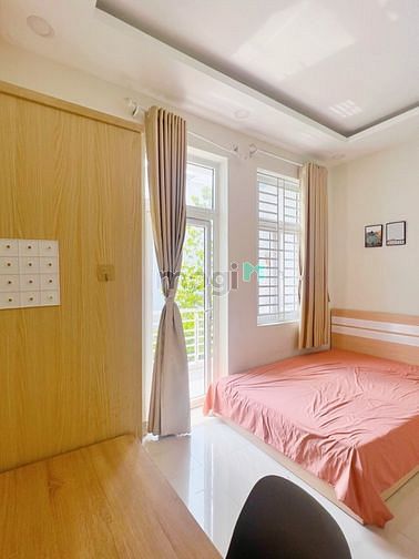 Hình ảnh Căn Hộ Cao Cấp Full Nội Thất Có Ban Công Gần Sân Bay Tân Sơn Nhất
