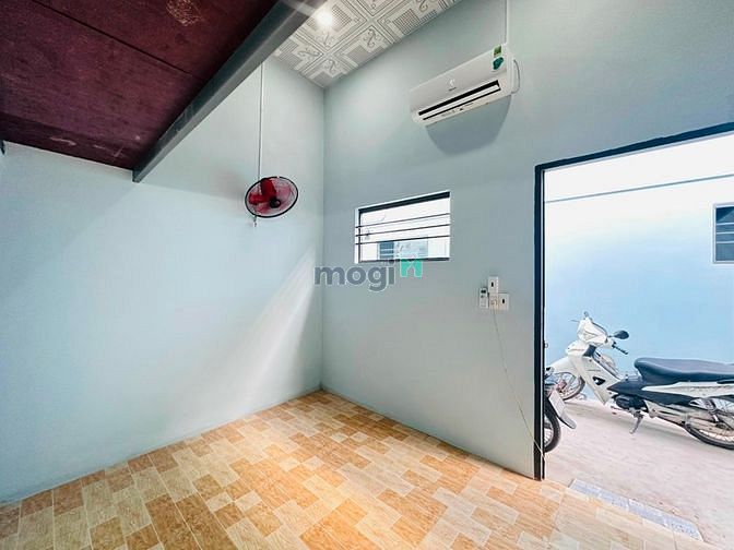 Hình ảnh Phòng Trọ Mới Xây Nội Khu Tên Lửa Sẵn Máy Lạnh Giá Siêu Rẻ