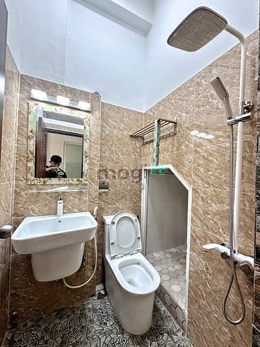 Hình ảnh Hình Thật Giá Thật - Studio full NT giá rẻ gần BV Y Dược, ĐH Sư Phạm