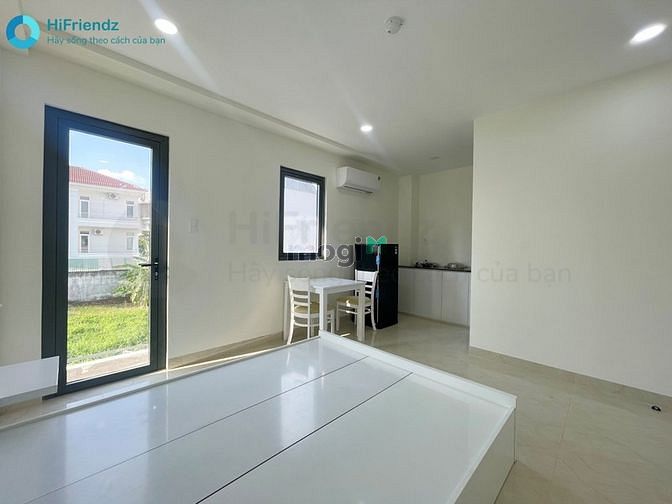 Hình ảnh Phòng mới 100% full nội thất, có Ban công riêng gần Mai Chí Thọ