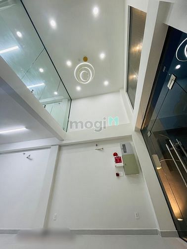Hình ảnh Cho Thuê Nhà Góc 2 Mặt Tiền Pasteur-Đối Diện Takashimaya-Saigon Centre