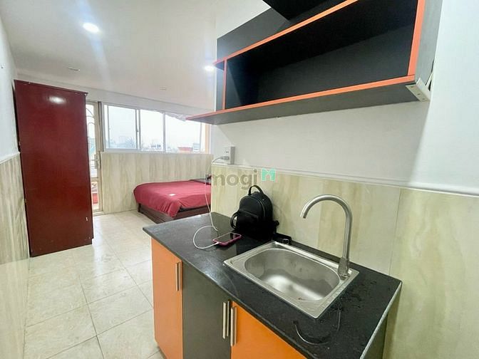 Hình ảnh Tòa nhà thang máy MT Chợ Lớn, Q6 cho thuê CHDV + MB