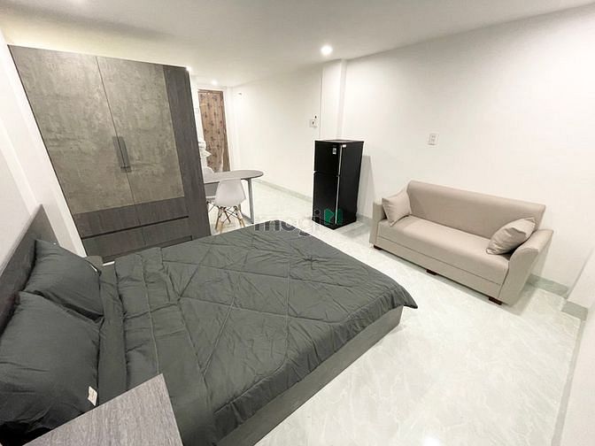 Hình ảnh Căn Hộ Studio Tách Bếp Cửa Sổ Thoáng Ngay Ngã Tư Hàng Xanh