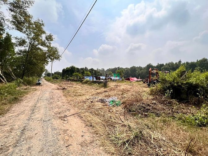 Hình ảnh Bán đất 1000m2 giá 5,8 tỷ TL, Đường 7m Đặng Công Bỉnh, Hóc Môn
