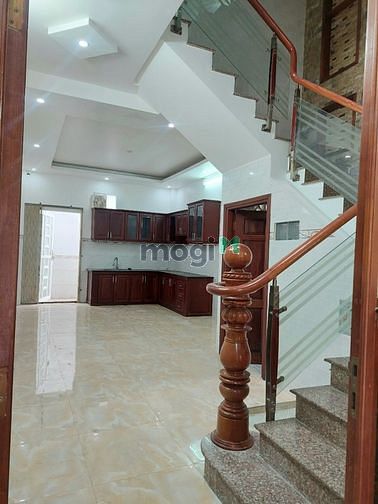 Hình ảnh Nhà đẹp gần nhà thờ phaolo 4*20m ba lầu mới đẹp