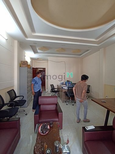 Hình ảnh Cho thuê nhà đẹp gần Aeon bình tân 5*20m ba lầu