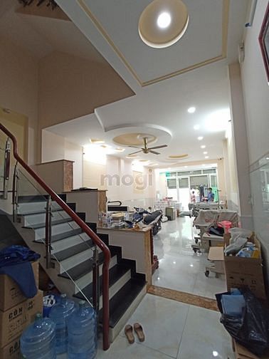 Hình ảnh Cho thuê nhà đẹp gần Aeon bình tân 5*20m ba lầu
