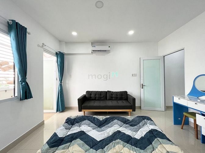 Hình ảnh Căn Hộ 2PN Full Nội Thất Máy Giặt Riêng Ban Công 70m2 Gần Sân Bay