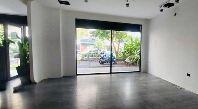 Hình ảnh 🌻 Cho thuê tòa nhà 3 tầng, diện tích 400m2/sàn, mặt tiền Quốc Hương