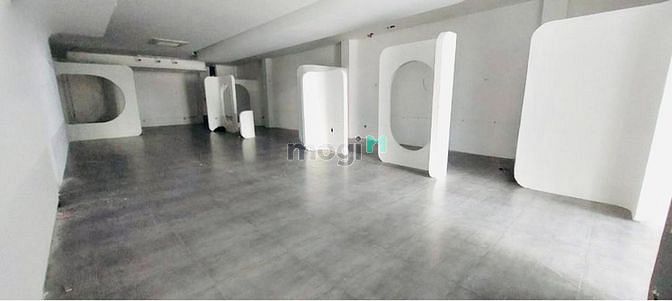 Hình ảnh 🌻 Cho thuê tòa nhà 3 tầng, diện tích 400m2/sàn, mặt tiền Quốc Hương