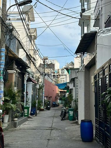 Hình ảnh Bán nhà hẻm ô tô chà bá Lê Đình Cẩn