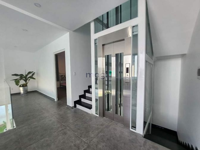 Hình ảnh cho thuê Biệt Thự Mới Xây có thang máy , có hồ boi chỉ 75 tr tháng