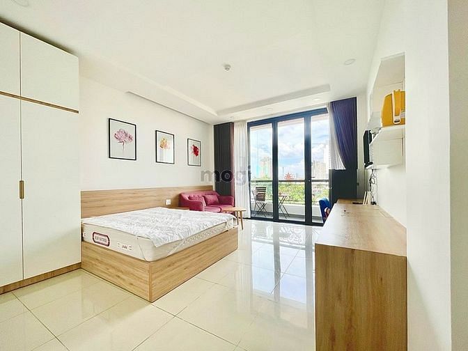 Hình ảnh Studio Ban Công Full NT view Sông. Mặt tiền đường Quận 4