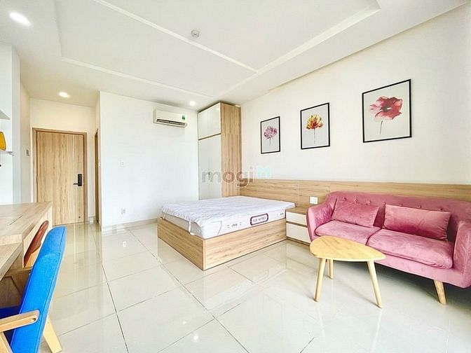 Hình ảnh Studio Ban Công Full NT view Sông. Mặt tiền đường Quận 4