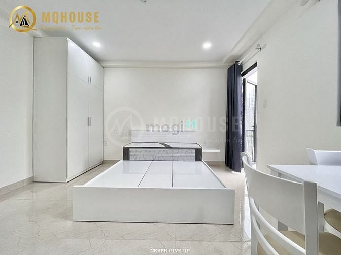 Hình ảnh Căn Hộ Studio, rộng gần 30m2 Ban Công _ Mới 100% Khu Đảo Kim Cương