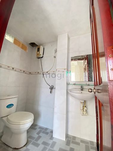 Hình ảnh Phòng trọ đầy đủ nội thất  có ban công q7