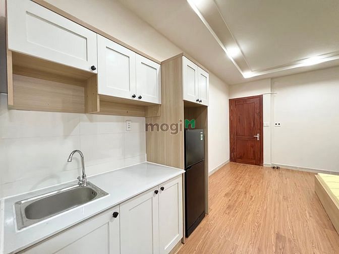 Hình ảnh Cho Thuê CHDV Full Nội Thất Như Hình Mới 100% 40m2 Gần Sân Bay