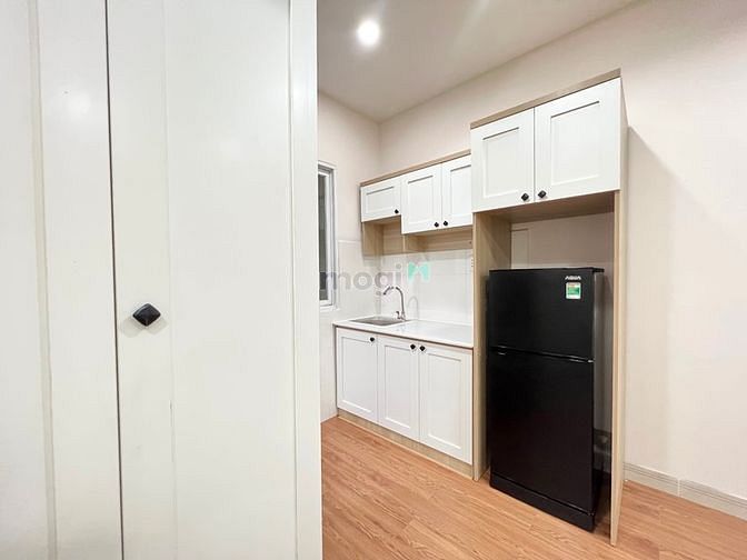 Hình ảnh Cho Thuê CHDV Full Nội Thất Như Hình Mới 100% 40m2 Gần Sân Bay