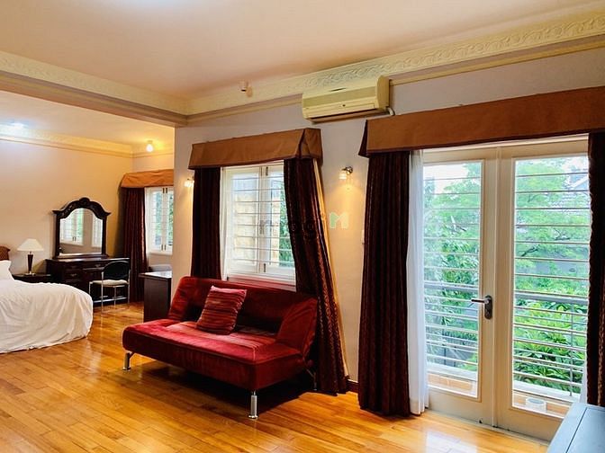 Hình ảnh 🏡Cho thuê giá tốt villa sân vườn full nội thất compound p.Thảo Điền