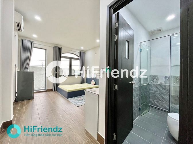 Hình ảnh Căn Hộ Dịch Vụ Full Nội Thất Cao Cấp Mới 100% Ngay Ngã Tư Bốn Xã