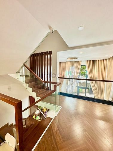 Hình ảnh Biệt Thự Mini Âu Cơ, Tân Bình, 145m², Ngang 9.2m, 4 Tầng, Đẳng cấp