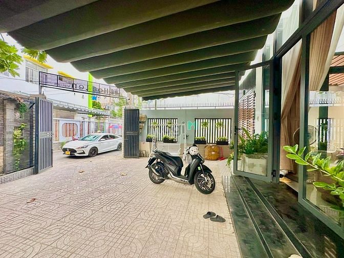 Hình ảnh Biệt Thự Mini Âu Cơ, Tân Bình, 145m², Ngang 9.2m, 4 Tầng, Đẳng cấp