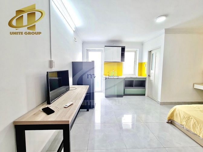 Hình ảnh 🌟🏙️ Căn Hộ Studio Sang Xịn Quận 3, BANCON, cửa sổ lớn
