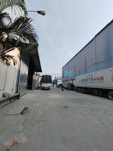 Hình ảnh Cho thuê kho 2000m2 Nguyễn cửu phú gần kcn tân tạo