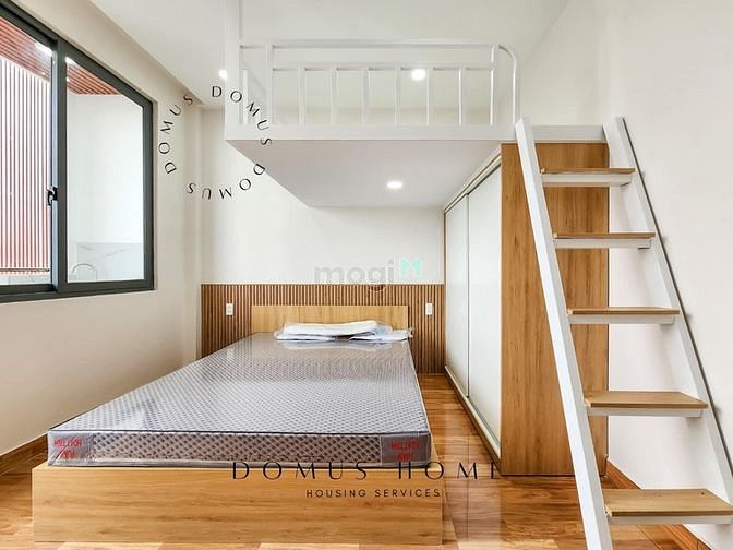 Hình ảnh CHDV có gác siêu rộng - Bancol lớn ngay mặt tiền đường