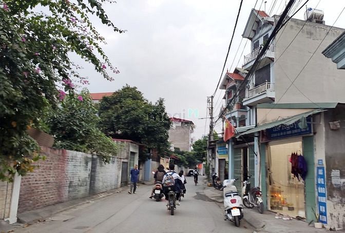 Hình ảnh Bán đất Thạch Bàn 70m2, đường xe khách dừng đỗ, giá nhỉnh 3 tỷ