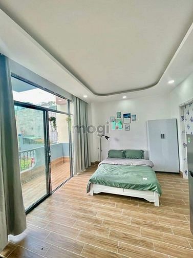 Hình ảnh Trống lại STUDIO cửa sổ BAN CÔNG lớn FULL NỘI THẤT