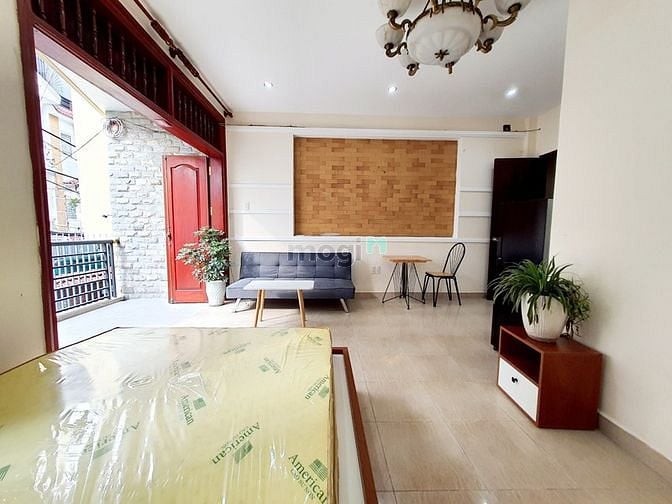 Hình ảnh Cho Thuê Căn Hộ Dịch Vụ Mới 100% - Ban Công - Sân bay Tân Sơn Nhất