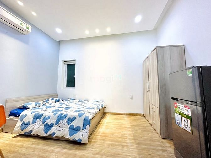Hình ảnh Cho Thuê Căn Hộ Dịch Vụ Mới 100% - Ban Công - Sân bay Tân Sơn Nhất