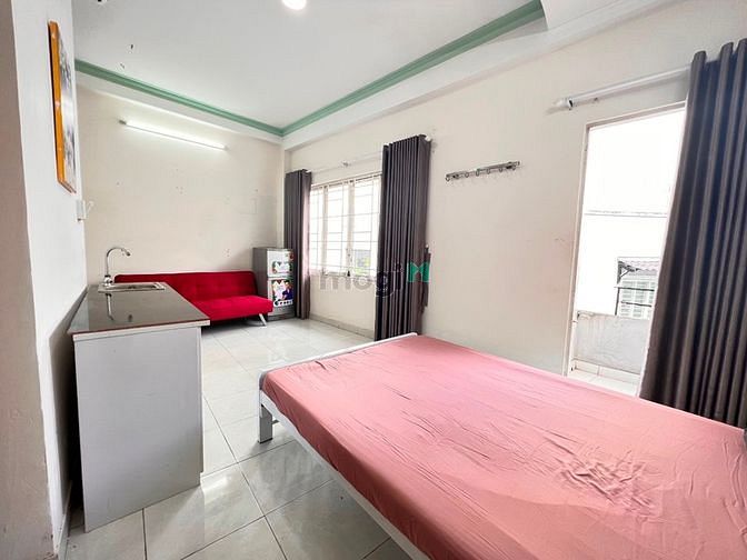 Hình ảnh Studio ban công - Free xe - Ở được 3 người - 30m2