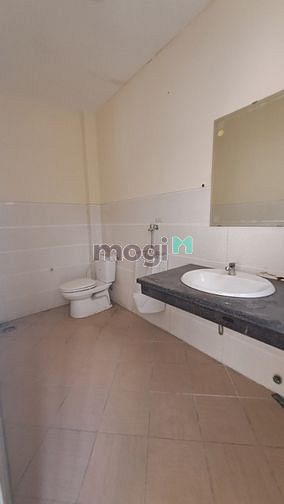 Hình ảnh Cho Thuê MT Đường Lâm Văn Bền Q7_ Vị trí đẹp