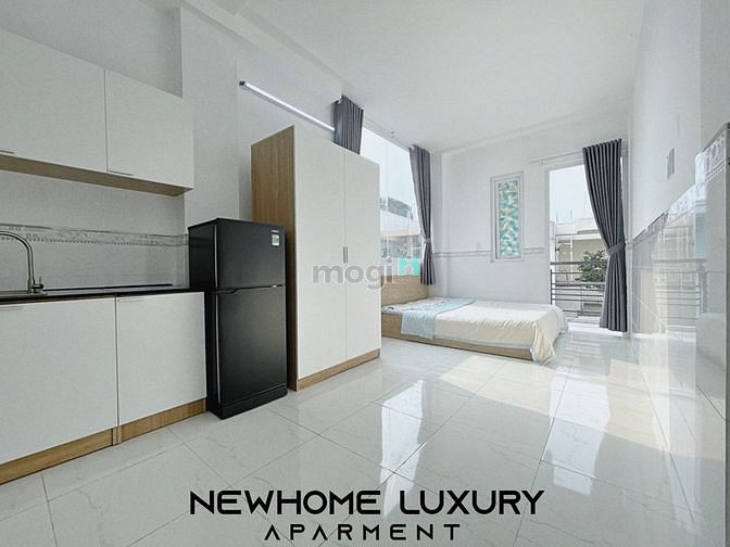 Hình ảnh Trống phòng studio ban công, siêu rộng. Ngay bờ kè Hoàng Sa Quận 3