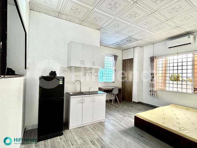 Hình ảnh Studio Cửa Sổ Siêu Thoáng Phòng Rộng 40m2 Ngay Cầu Nguyễn Văn Cừ