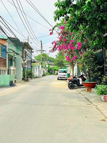 Hình ảnh 3 tỷ 4 -Bán Lô Đất Hiện Hữu KDC Đường 827 Nguyễn Duy Trinh Giáp Quận 2